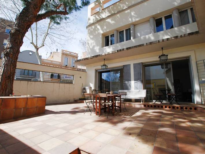 Ferienhaus für 13 Personen, mit Balkon in Badalona - 2