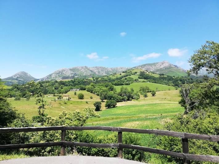 Casa rural para 2 personas, con Terraza además de Jardín y Vistas en Arriondas - 4