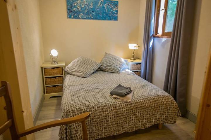 Location de vacances pour 6 personnes, avec jardin ainsi que terrasse et piscine à Saint-Martin-le-Redon - 3