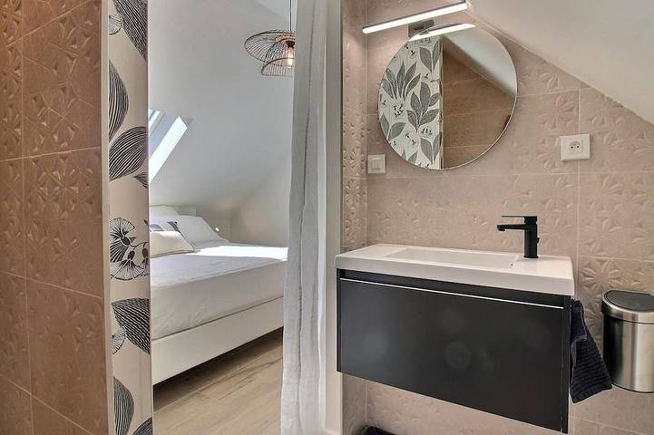 Location de vacances pour 2 personnes, avec terrasse et jardin dans Plage de Locmiquel - 4