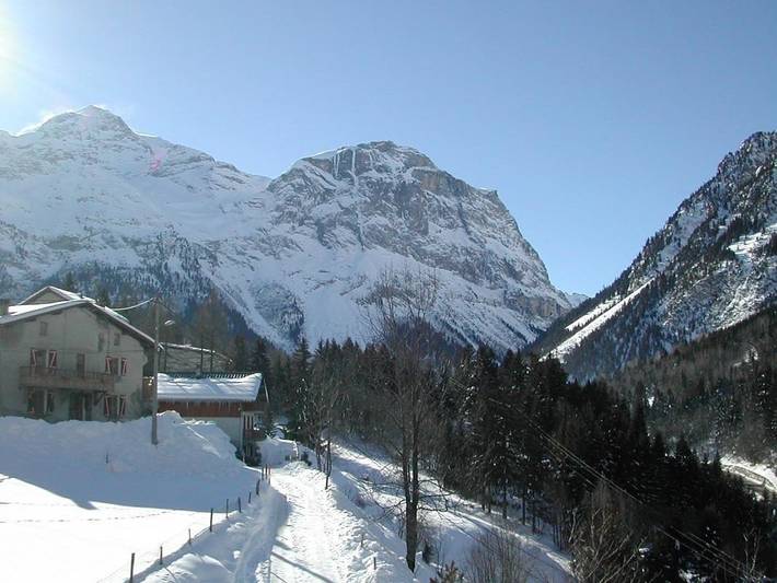 Gîte pour 7 personnes, avec jardin, animaux acceptés à Pralognan-la-Vanoise - 2