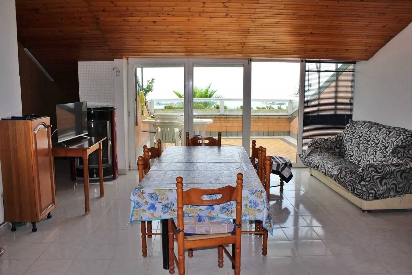 Apartamento entero, Apartamento espacioso con vista al mar en Francavilla al Mare + Bbq in Francavilla al Mare, Provincia de Chieti