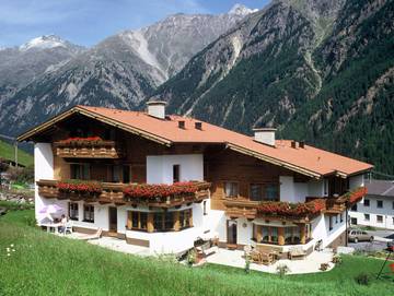 Gîte pour 4 personnes, avec balcon à Sölden (Autriche)
