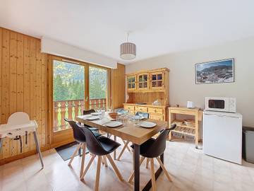 Gîte pour 7 personnes, avec balcon à Saint-Jean-d'Aulps