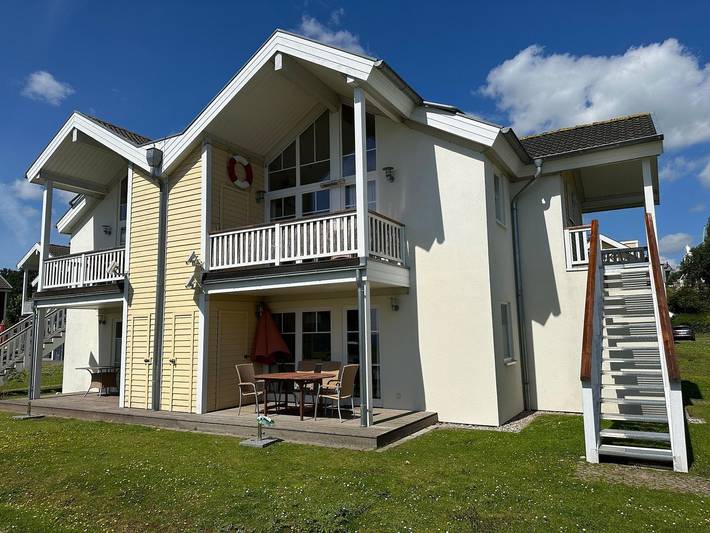 Ferienwohnung für 4 Personen, mit Terrasse und Garten sowie Sauna und Ausblick in Sierksdorf - 2