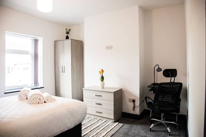 Entire home in Stoke-on-Trent. in Stoke-on-Trent, Midlands