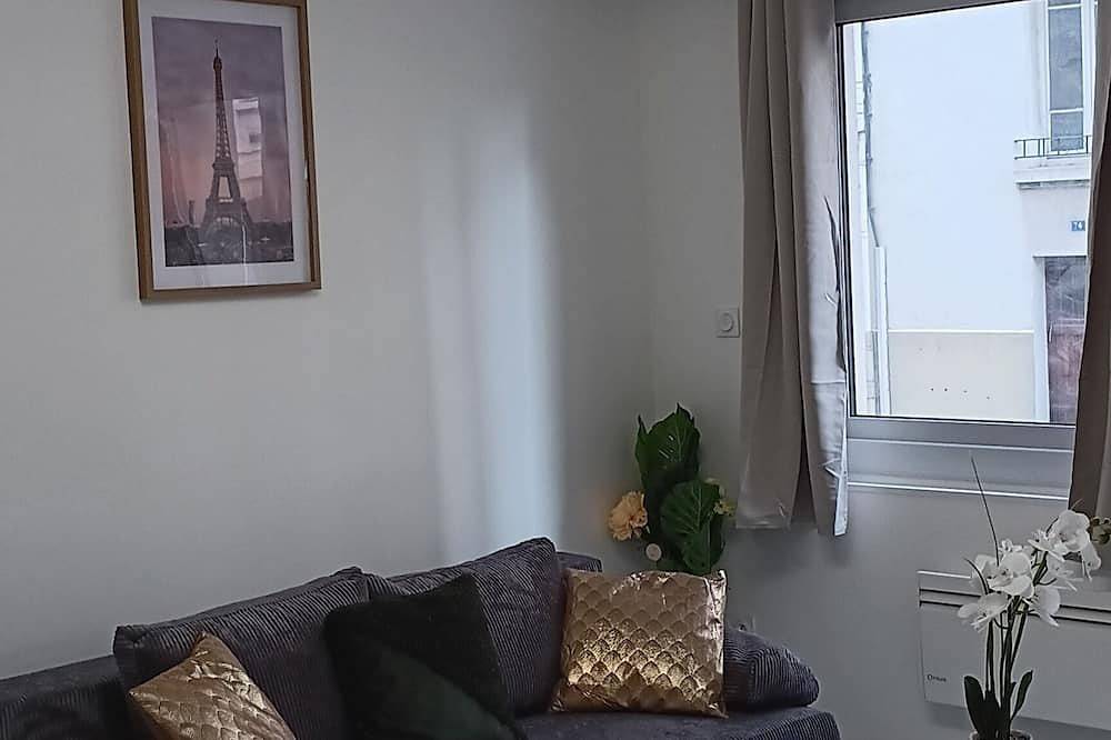 Entire apartment, Ot Appart City -T4 T4, 65 m2, for up to 4 guests in Clermont-Ferrand, Volcans d'Auvergne Regional Nature Park