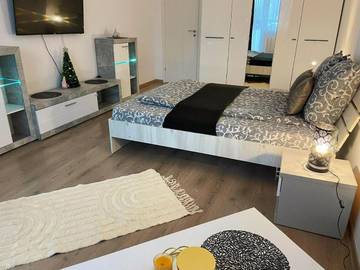 Gîte pour 2 personnes, avec balcon et jacuzzi à Brașov
