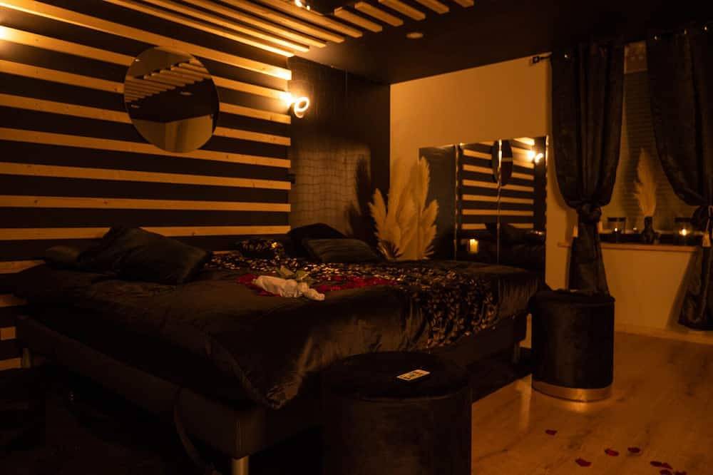 Ganze Wohnung, Douceur du Charme - Love Room Chic et Luxueuse à Charmes in Charmes, Épinal und Umgebung