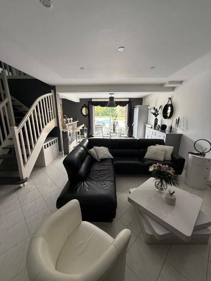 Villa with Private Pool in Changé, Sarthe