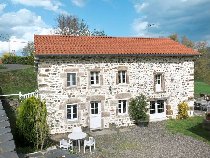 Location de vacances pour 6 personnes, avec Balcon ainsi que Terrasse et Jardin à Chamalières-sur-Loire