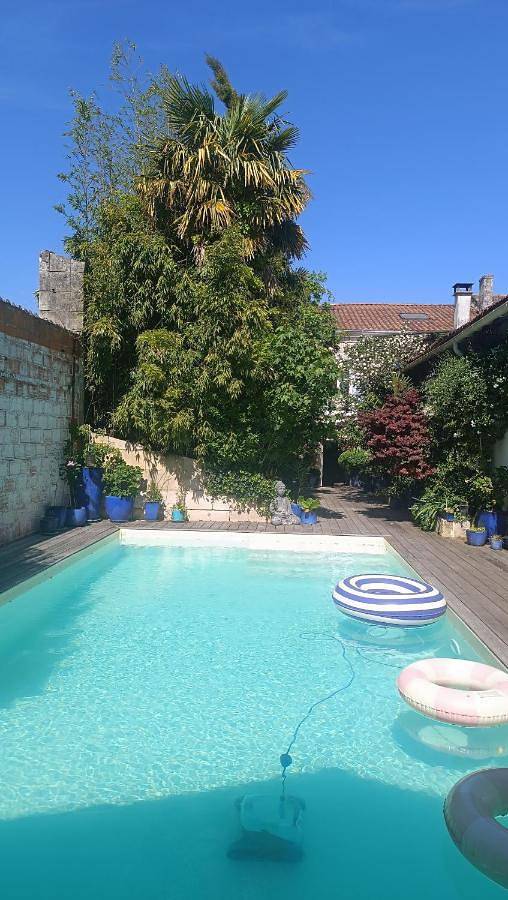 Gîte pour 6 personnes, avec jardin ainsi que vue et piscine à Pons - 2
