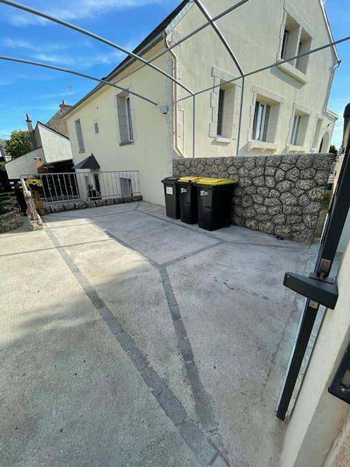 Gîte pour 3 personnes à La Chaussée-Saint-Victor - 2