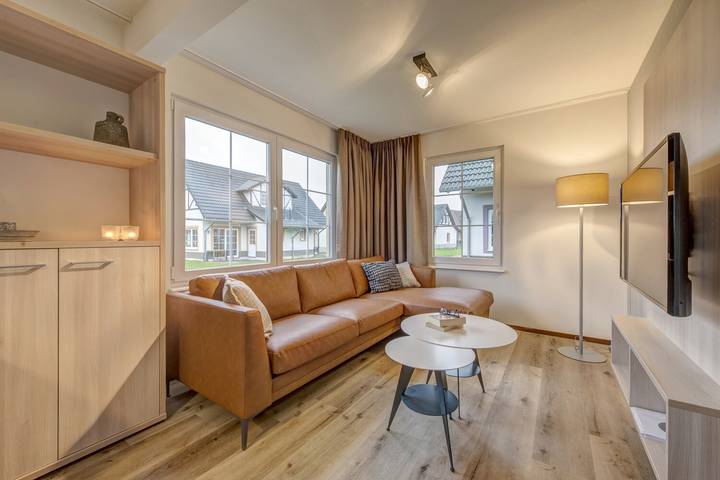 Bungalow für 6 Personen, mit Balkon/Terrasse und Terrasse sowie Garten