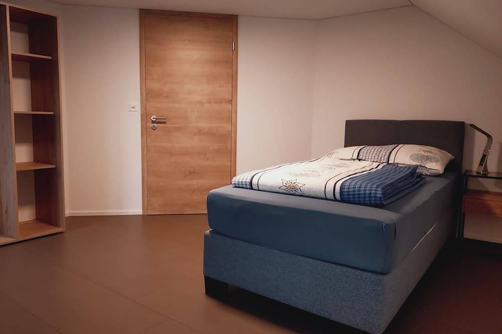 Ganze Wohnung, 3.5 Zi-Dachwohnung in Kerns, Obwalden