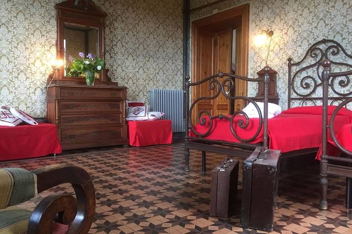 Location de vacances pour 9 personnes, avec balcon et jardin, animaux acceptés à Sarzana - 4