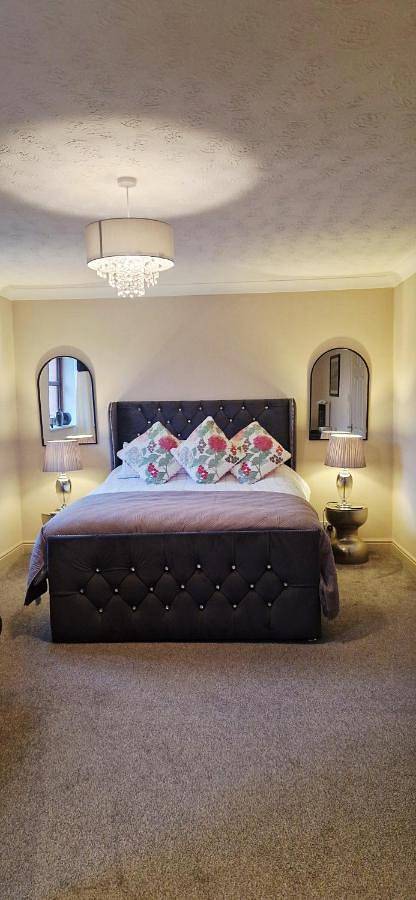 Holiday rental for 7 people, with Terrace and Garden in Worcester