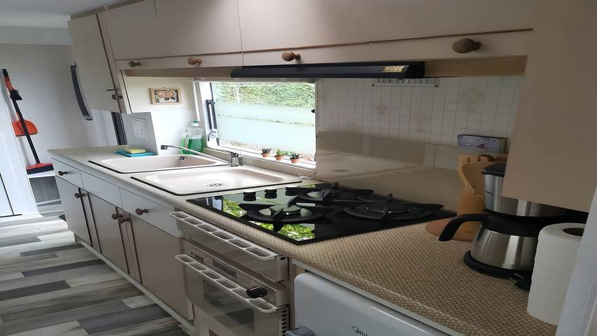 Wohnmobil für 4 Personen, mit Garten in Mecklenburg-Vorpommern - 3