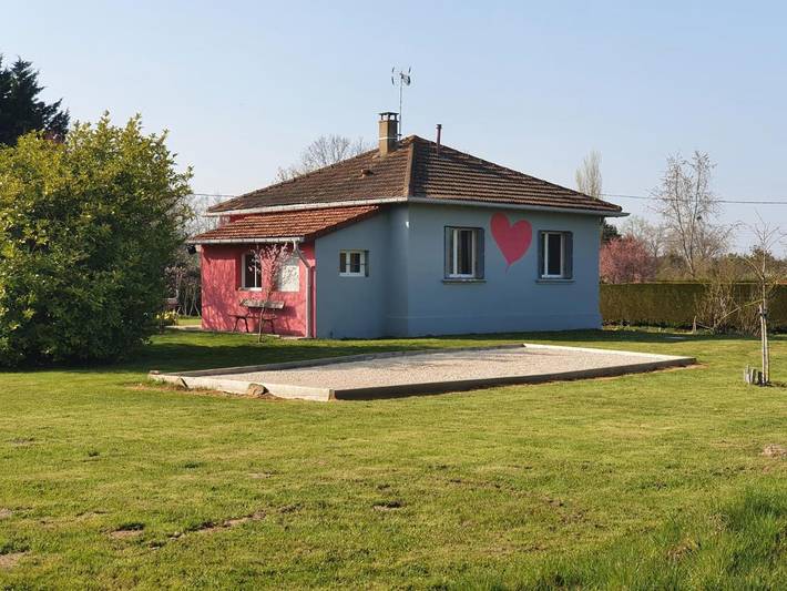 Location de vacances pour 5 personnes, avec vue et jardin, animaux acceptés à Simard (Saône-et-Loire) - 2