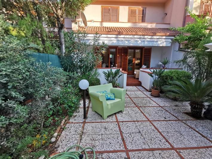 Villa für 7 Personen, mit Ausblick und Garten in Palermo - 2