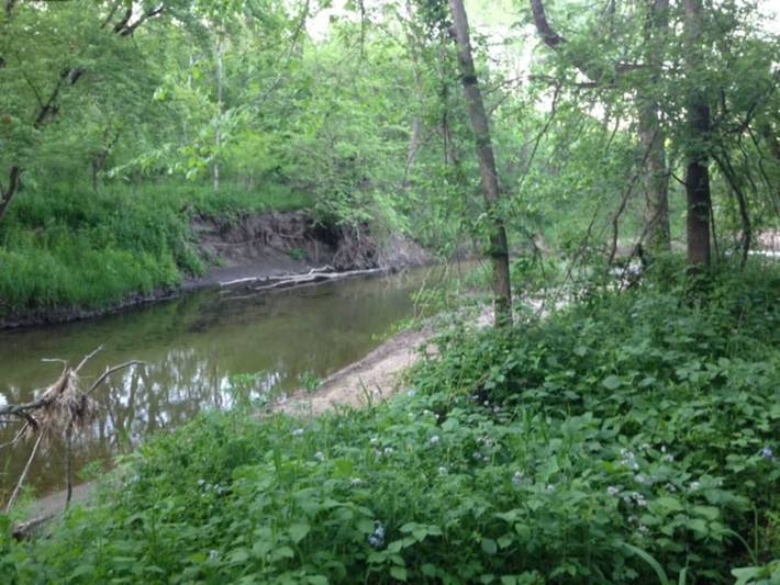 Vacation rental for 2 people, with yard and terrace in Iowa