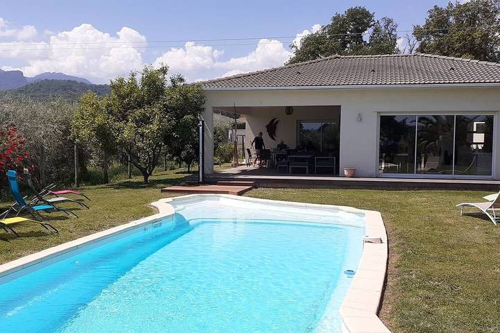 Location de vacances pour 6 personnes à Castellare-di-Casinca