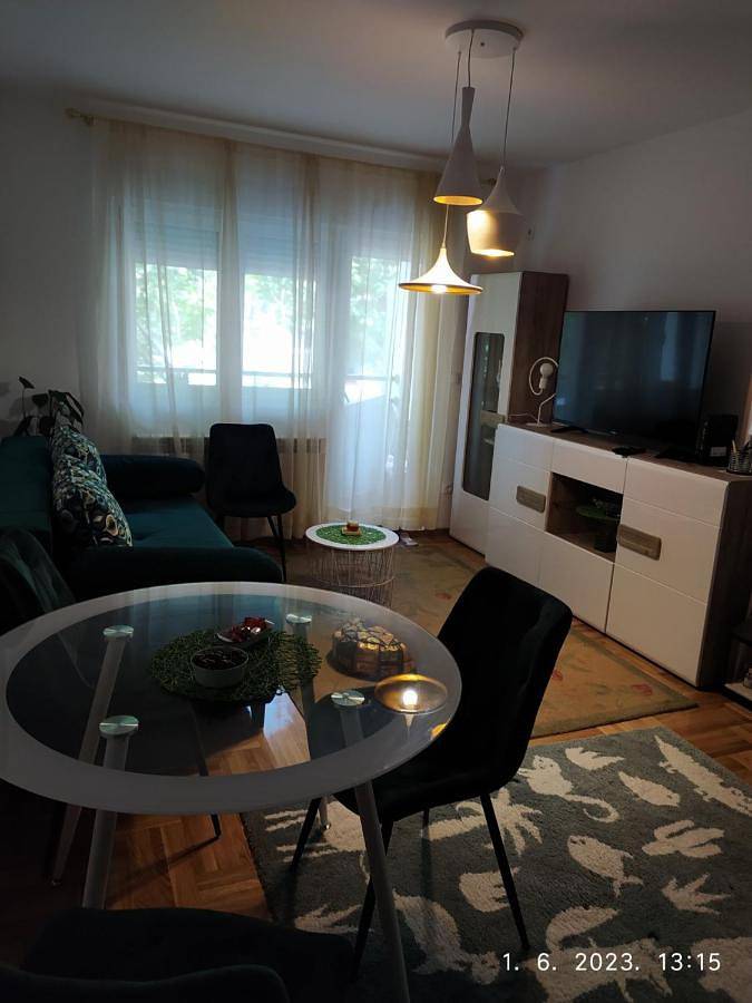 Location de vacances pour 3 personnes, avec terrasse et vue à Belgrade
