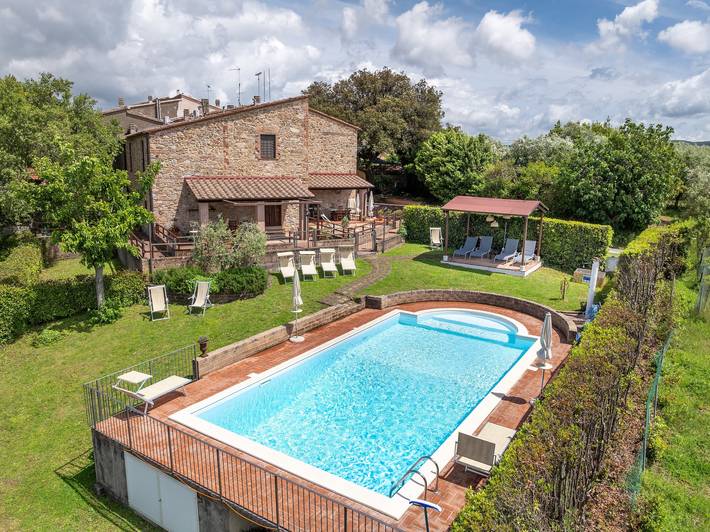 Casa 'Al Settimo Cielo' vistas a las colinas, terraza privada, Wi-Fi, aire acondicionado (hasta 6 personas) in Chianni, Costa Etrusca