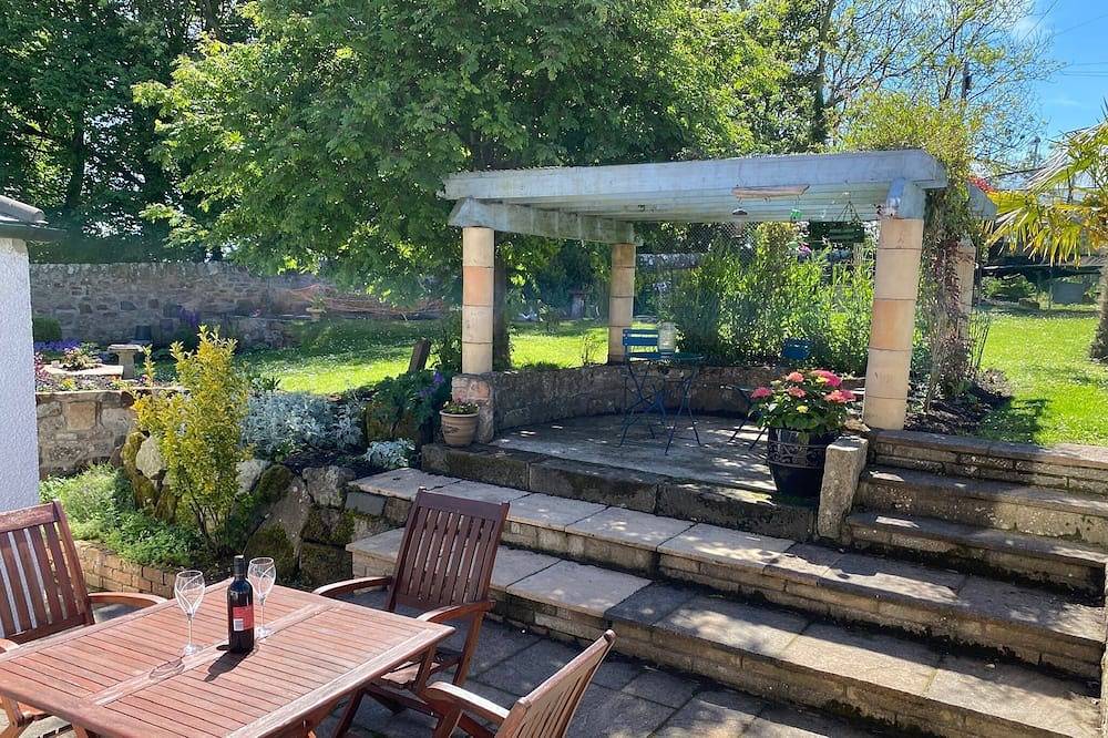 Ganze Wohnung, Peaceful studio, quirky and unique in a large garden. near beaches,golf courses. in Region Fife