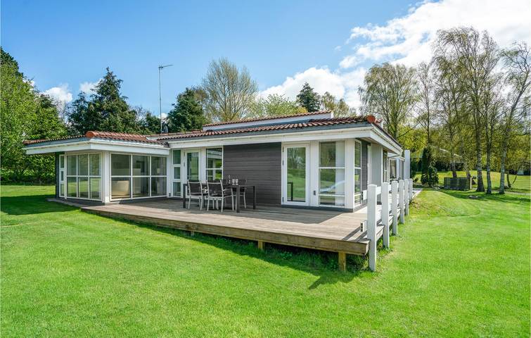 Ferienhaus für 10 Personen, mit Whirlpool und Sauna sowie Terrasse auf Fünen - 2