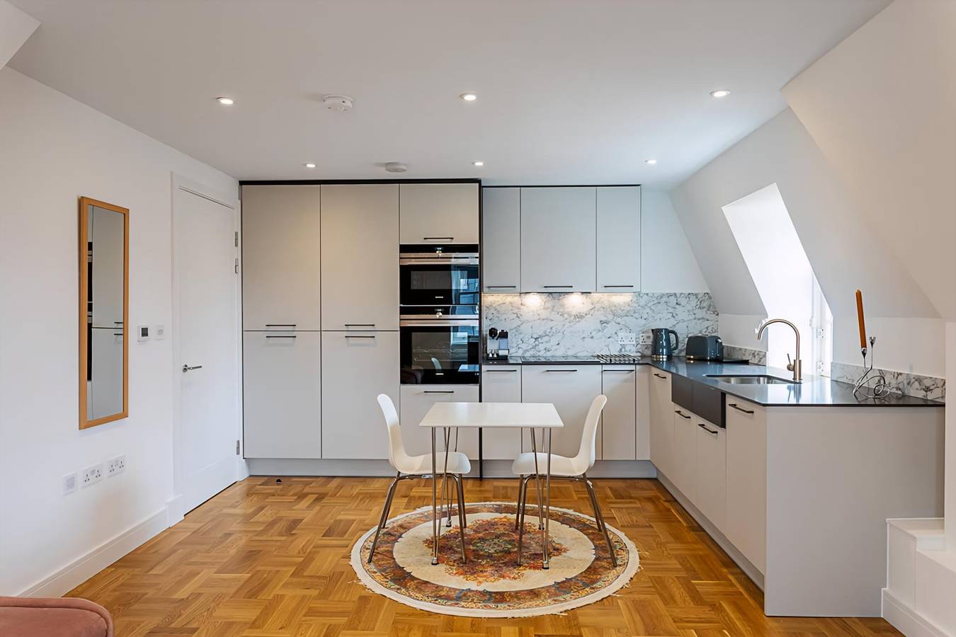 Ganze Wohnung, Modern and Stylish Apartment in West Kensington in Hammersmith und Fulham, London