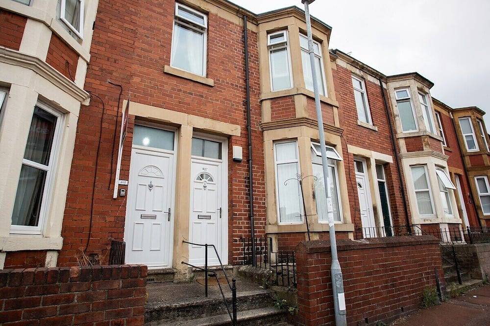 Entire apartment, Spacious 3 bedroom apartment - Saltwell Park in Gateshead