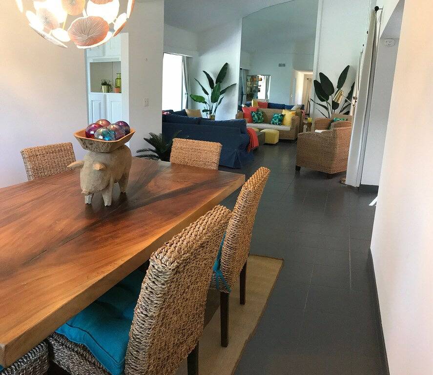 Ganze Wohnung, Neue Auflistung! Neu renovierte 3 Schlafzimmer in Rancho Las Palmas Country Club in Rancho Mirage, Coachella Valley