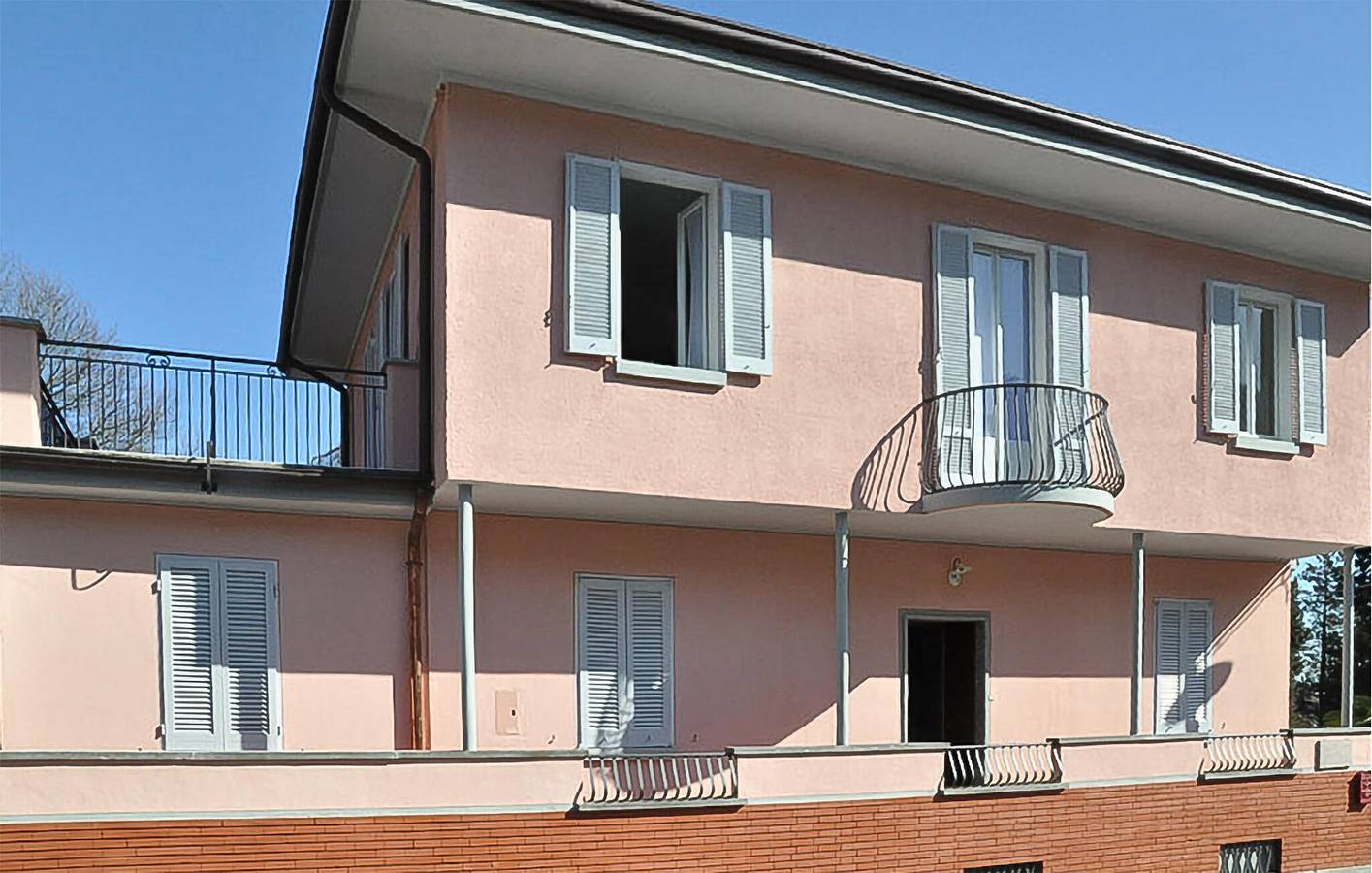 Appartamento intero, Incantevole appartamento con terrazza e giardino, vicino alla spiaggia e al centro città, Stresa in Stresa, Comune di Stresa