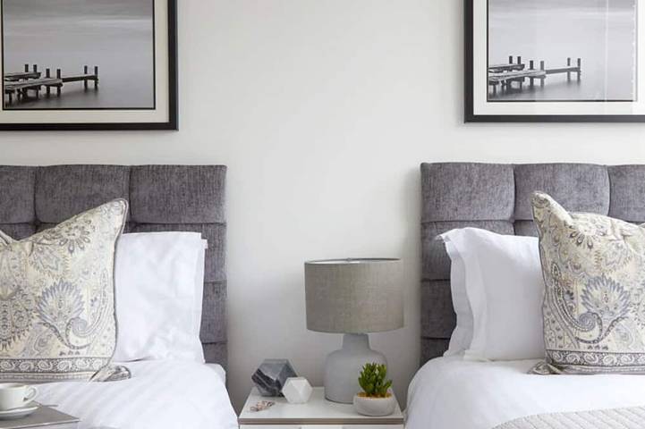 Apartamento entero, ¡Cautivante y moderno, con 2 camas Flat Plus! Estacionamiento gratis in Watford, Hertfordshire