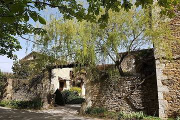 Gîte pour 6 personnes, avec jardin et terrasse à Soyans