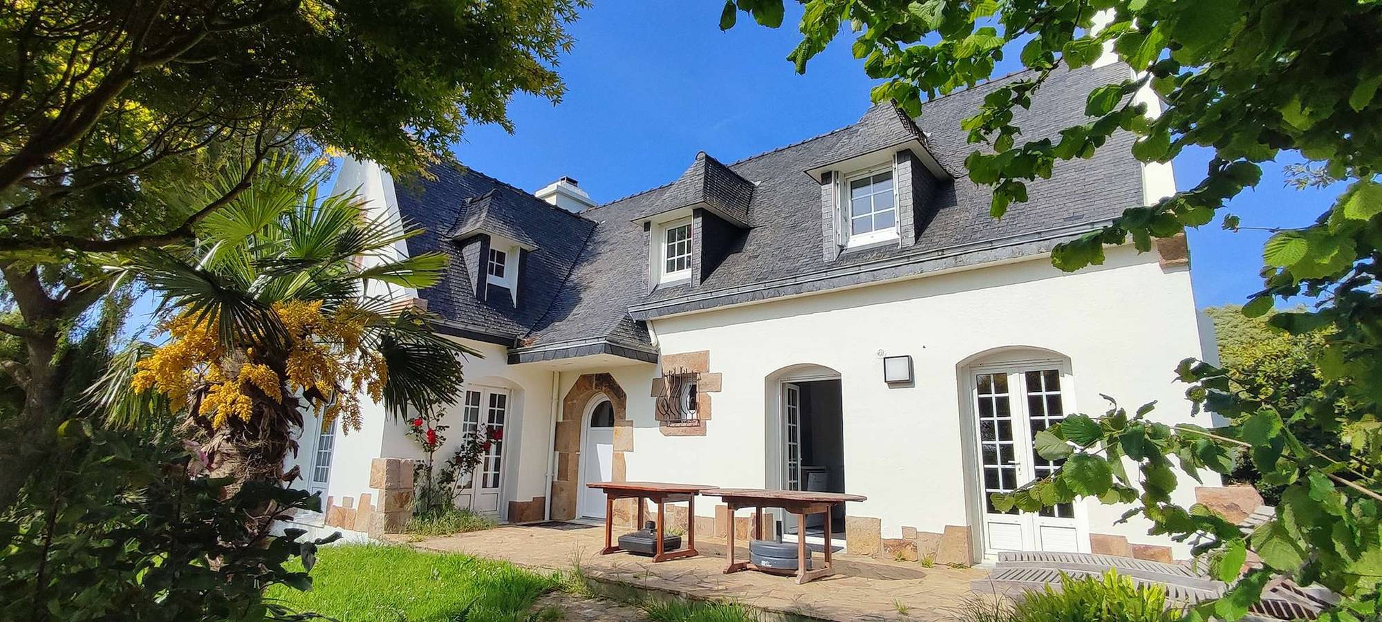 Ferienhaus für 8 Personen mit Garten in Trégastel, Rosa Granitküste