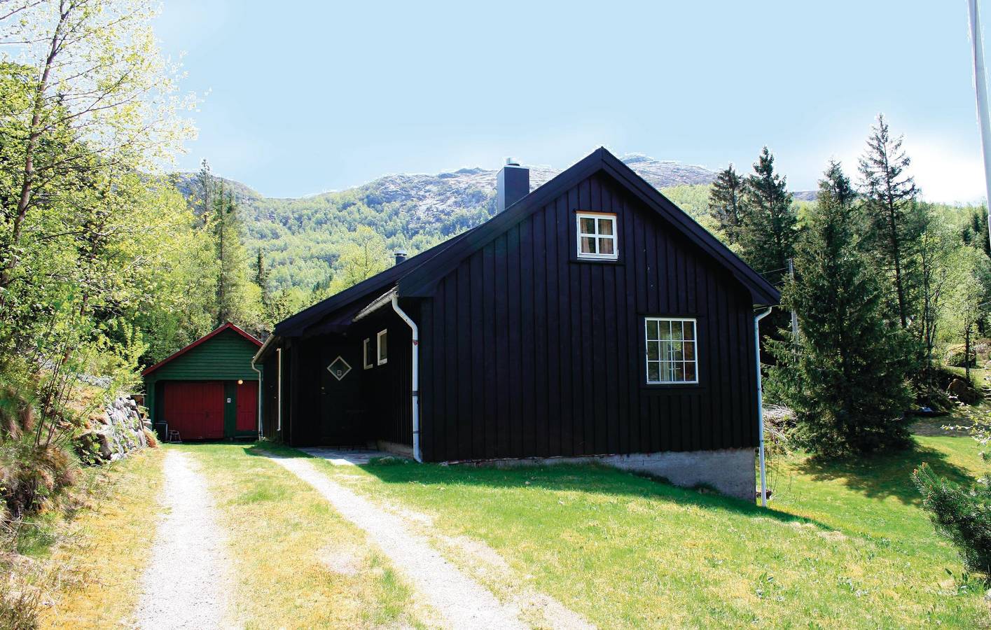 Ferienhaus für 8 Personen mit Terrasse in Sirdal