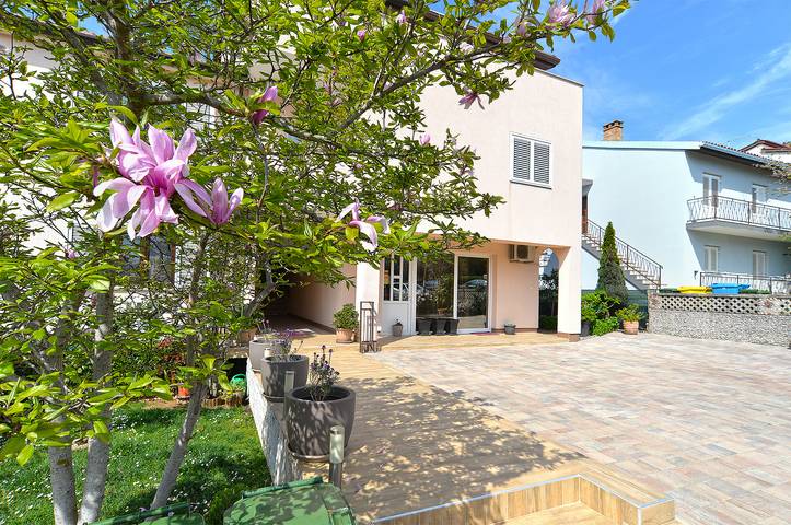 Ferienwohnung für 3 Personen, mit Balkon in Poreč