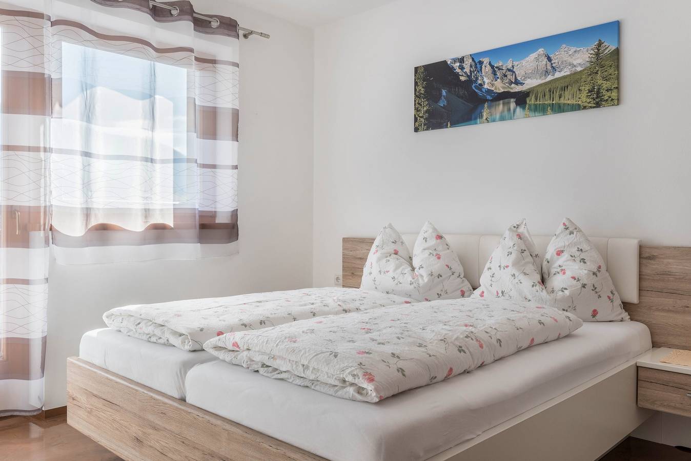 Appartement entier, Appartement "Trojer 2" avec vue sur les montagnes, bain à remous & Wi-Fi in Sarnthein, Sarentino