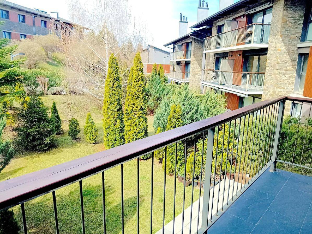 Appartement entier, Two-Bedroom Apartment in Saillagouse, Parc naturel régional des Pyrénées catalanes