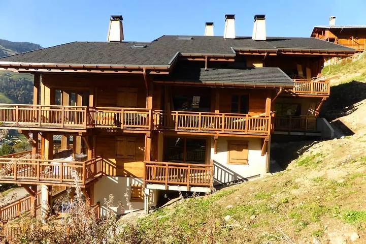 Location de vacances pour 4 personnes, avec vue et balcon dans Arêches