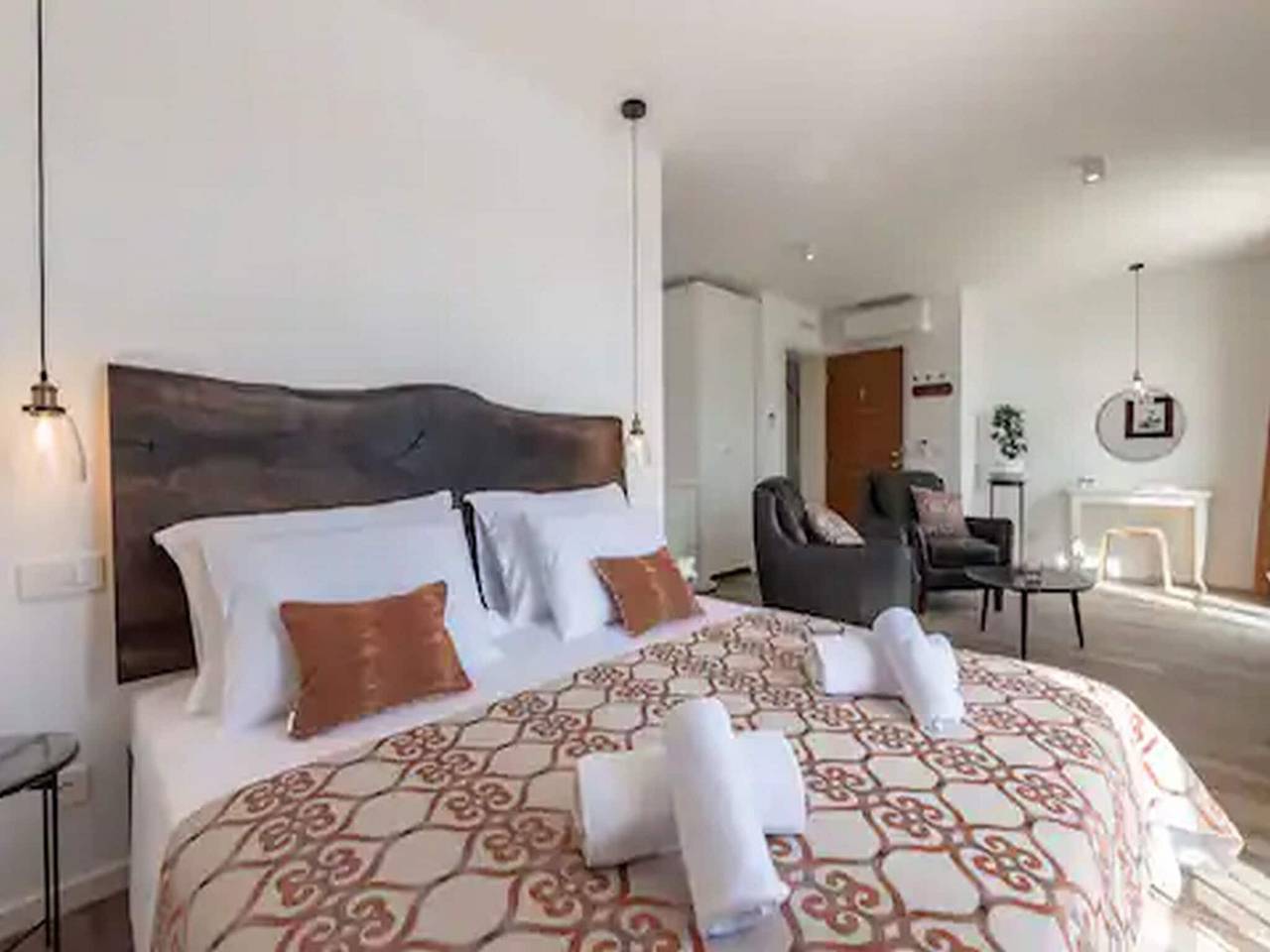 Ganze Wohnung, Mamma Mia Luxuszimmer mit Meerblick in Trogir, Split-Dalmatien