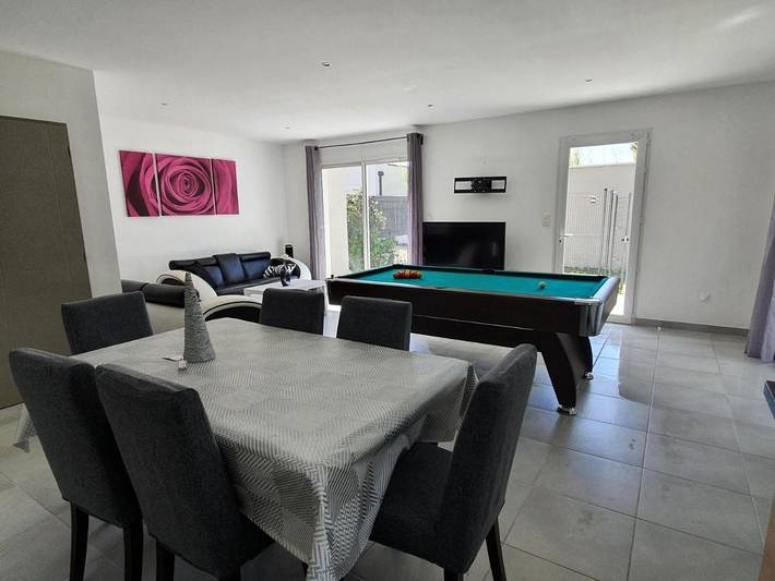 Location de vacances pour 6 personnes, avec Terrasse et Jardin ainsi que Bassin pour enfant et Vue sur le lac à Valréas - 3