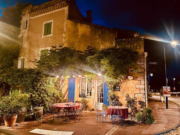 Gîte pour 3 personnes, avec terrasse à Villes-sur-Auzon - 2