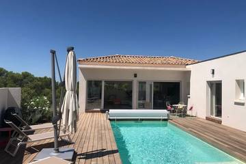 Cottage pour 6 personnes, avec terrasse à Saint-Maximin (Nimes)