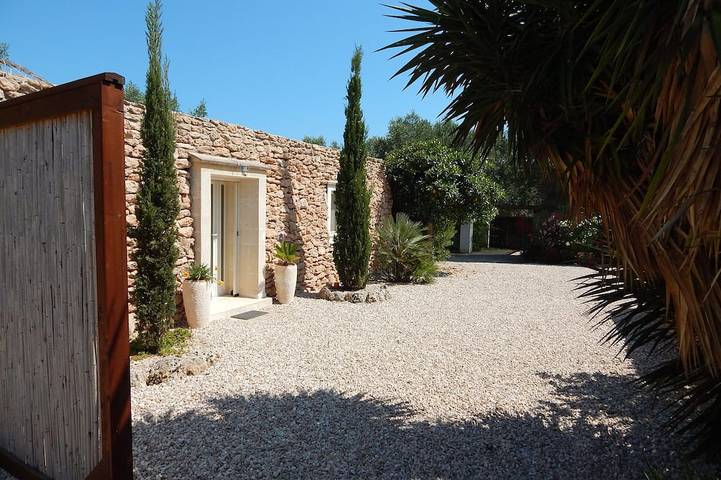 Ferienhaus für 4 Personen, mit Terrasse und Garten