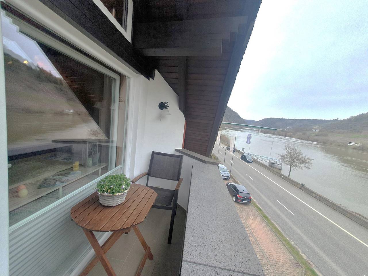 Ganze Ferienwohnung, Ferienwohnung mit  Balkon in Burg Eltz, Löf