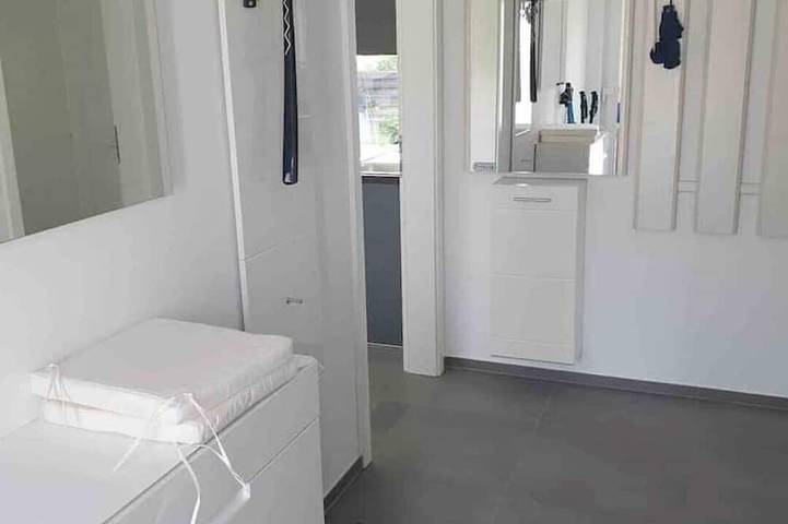 Ganze Wohnung, Ruhige Wohnung mit Terrasse in Landkreis Limburg-Weilburg
