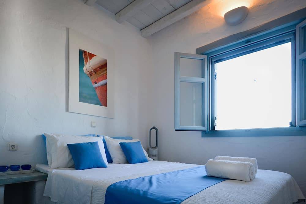 Appartement entier, Superbe maison / appartement de 2 chambres avec vue sur la mer à Drios, près de Golden Beach in Paros